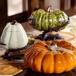 Pottery Barn Rare Green Pumpkin Gourd Tureen & Metal Stand New ๐